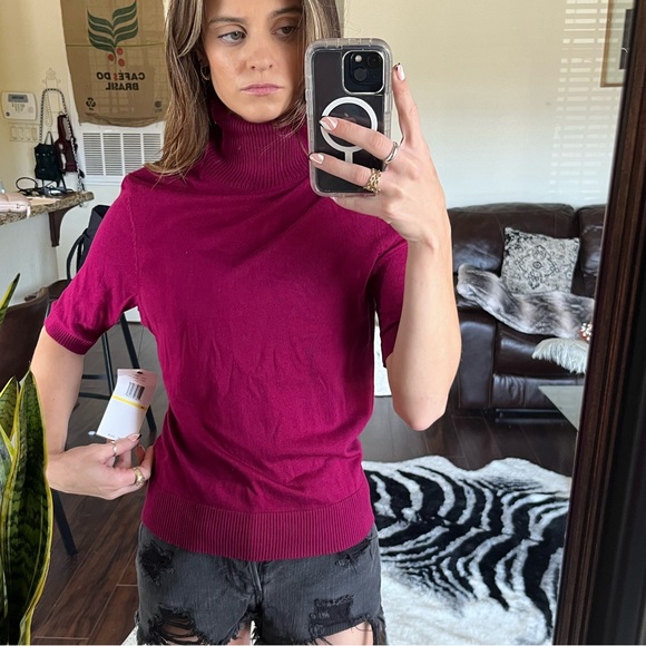 Turtleneck Basic - Picture 1 of 2